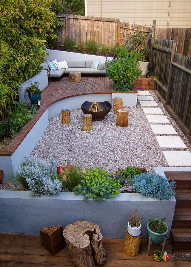 用曲线造型庭院设计装修更适合小花园