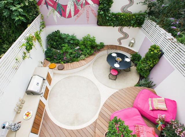 用曲线造型庭院设计装修更适合小花园