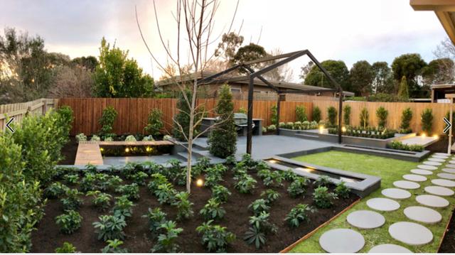 5个花园设计廊架案例，可搭建防雨遮阳棚的庭院更实用